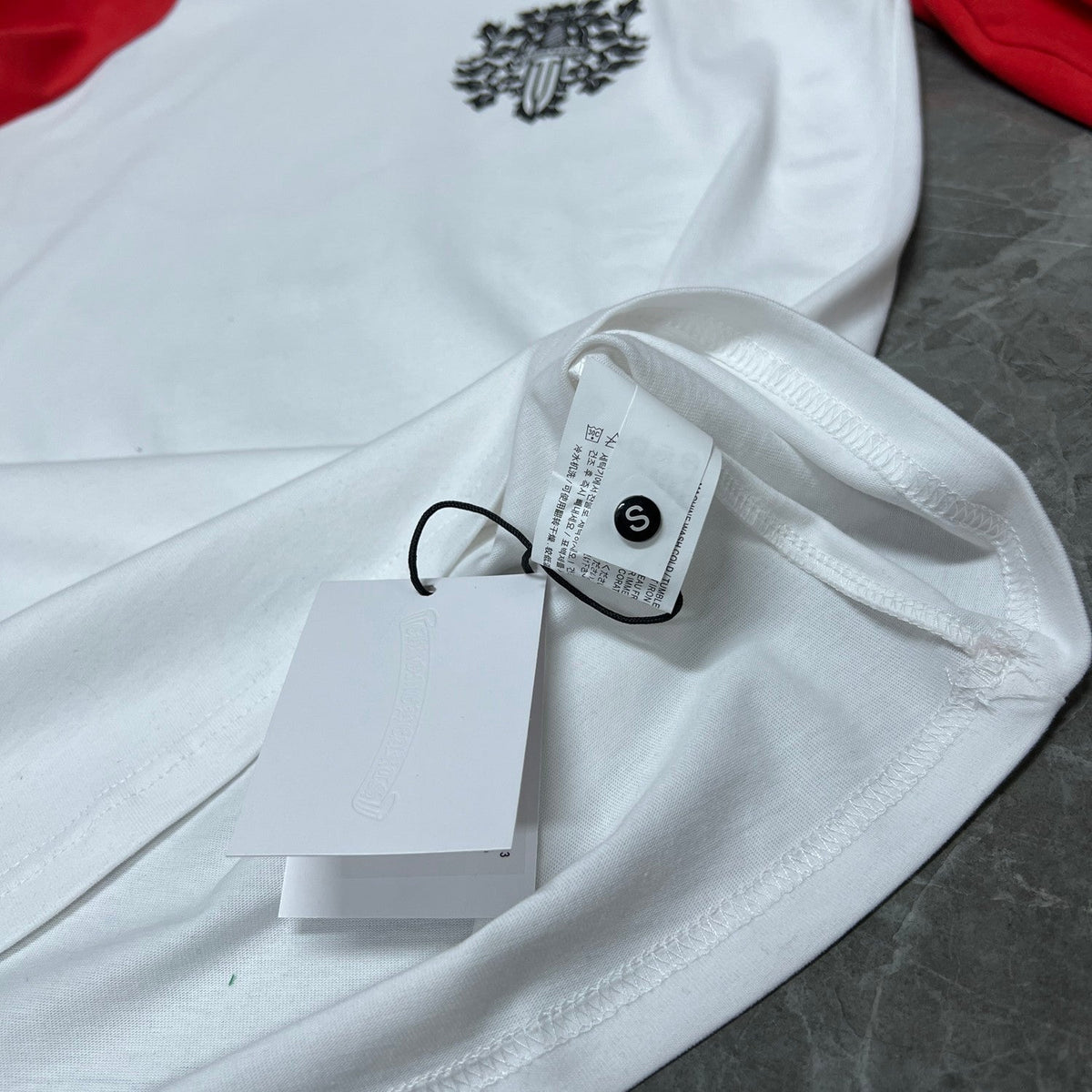 White and red chrome hearts longsleave