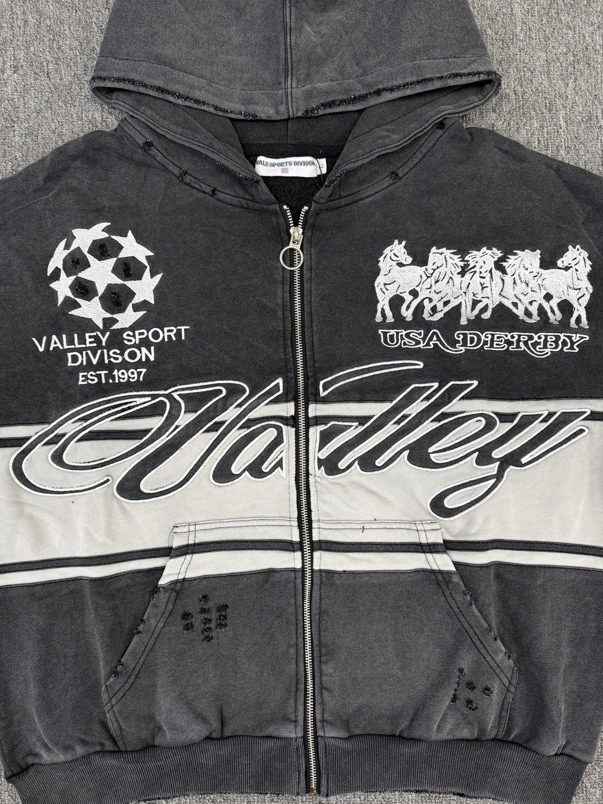 Vale Forever BLACK CURSIVE ZIP UP HOODIE